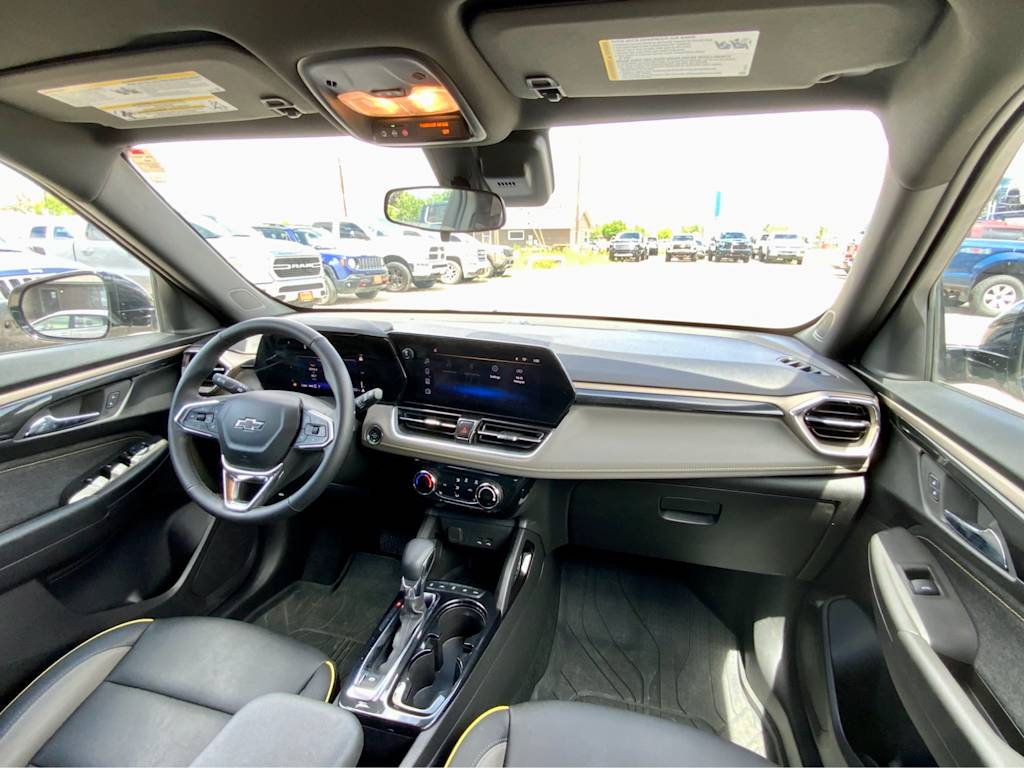 Thumbnail: 2026 Chevrolet TrailBlazer - 14