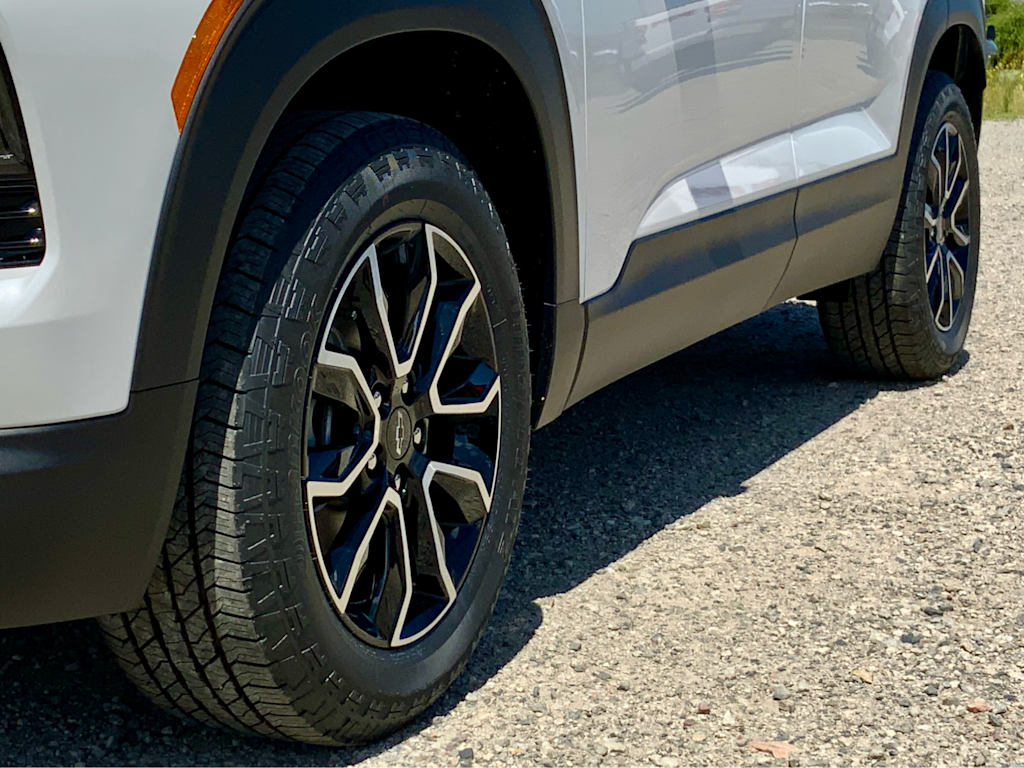 Thumbnail: 2026 Chevrolet TrailBlazer - 27