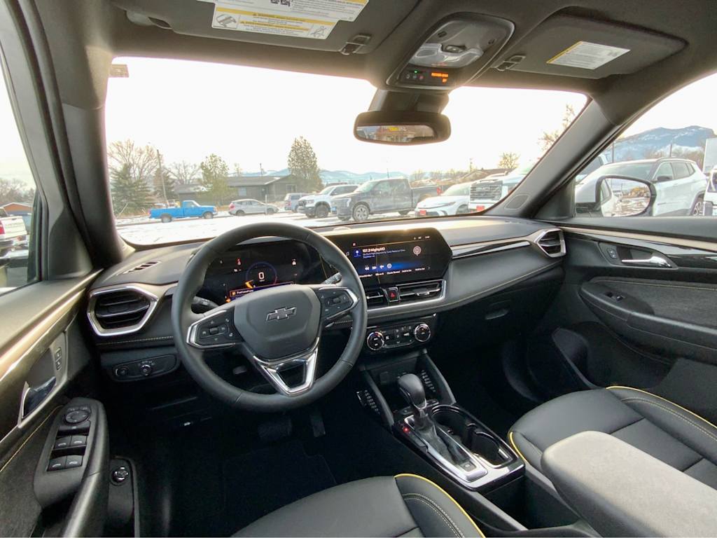 Thumbnail: 2026 Chevrolet TrailBlazer - 10