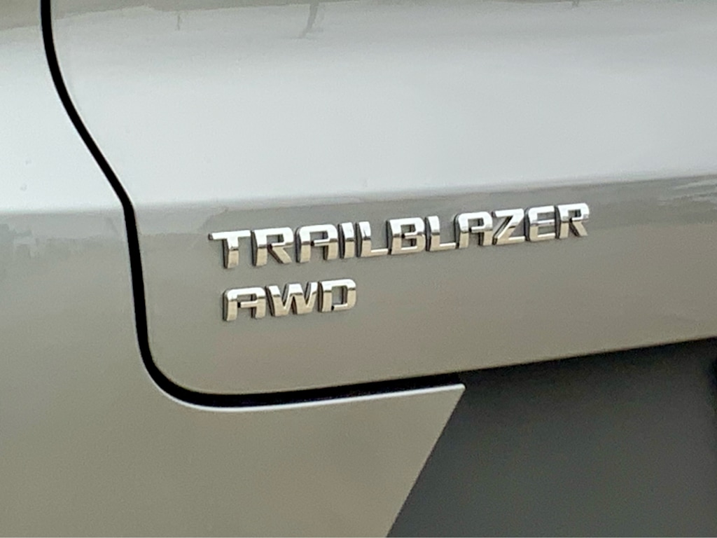 Thumbnail: 2026 Chevrolet TrailBlazer - 7