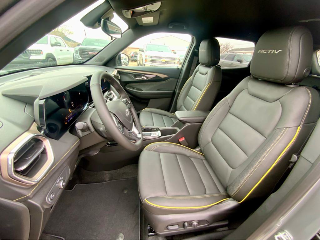 Thumbnail: 2026 Chevrolet TrailBlazer - 10