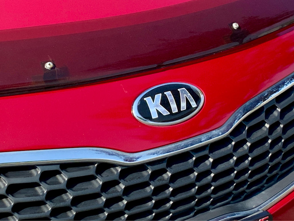 Thumbnail: 2016 Kia Forte - 7