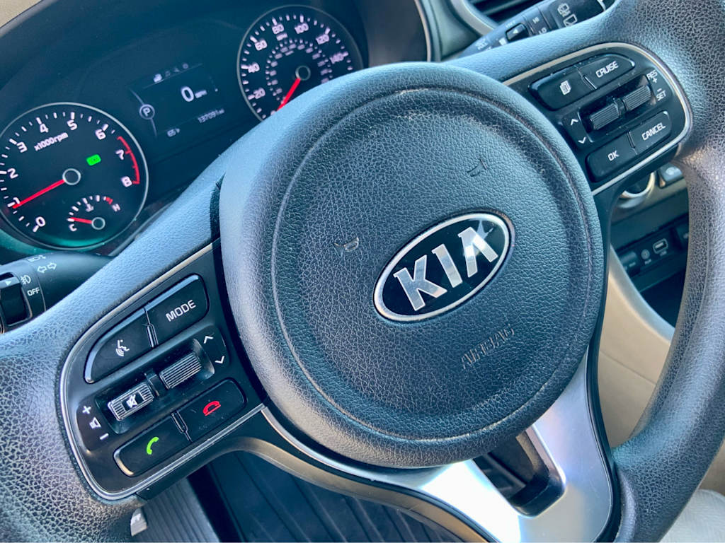 Thumbnail: 2017 Kia Sportage - 35