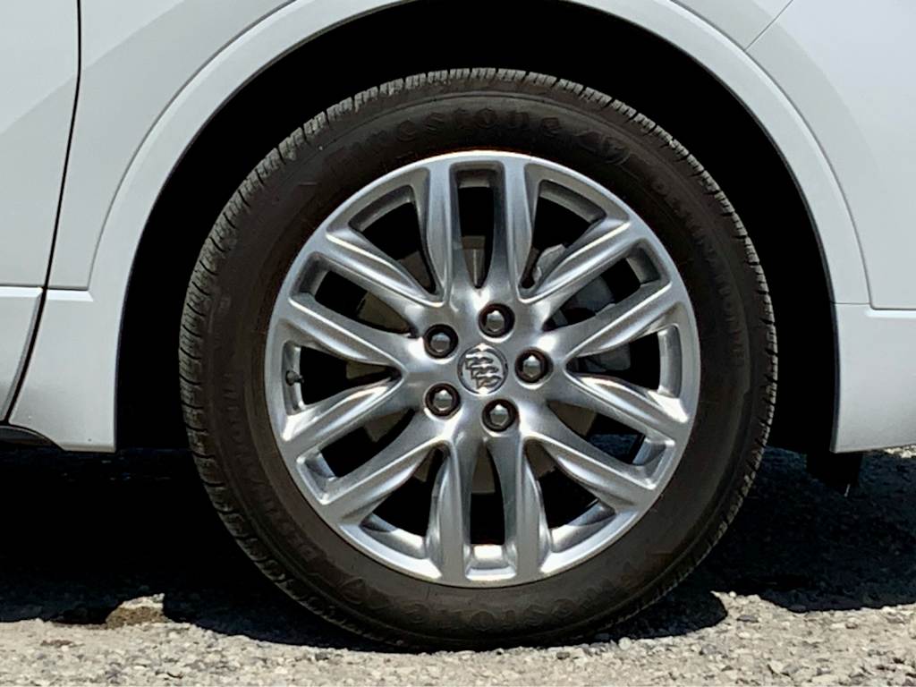 2020 Buick Envision Premium I 28