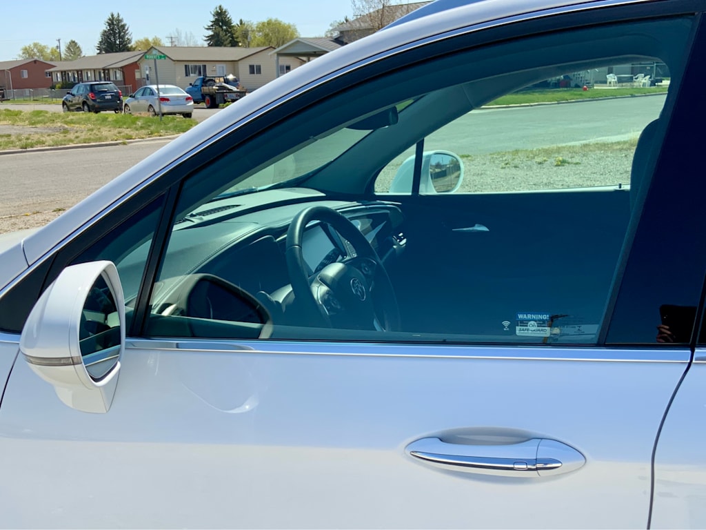 2020 Buick Envision Premium I 25