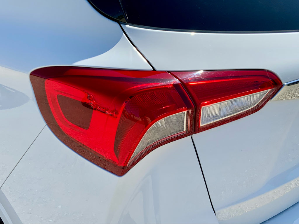 2020 Buick Envision Premium I 27