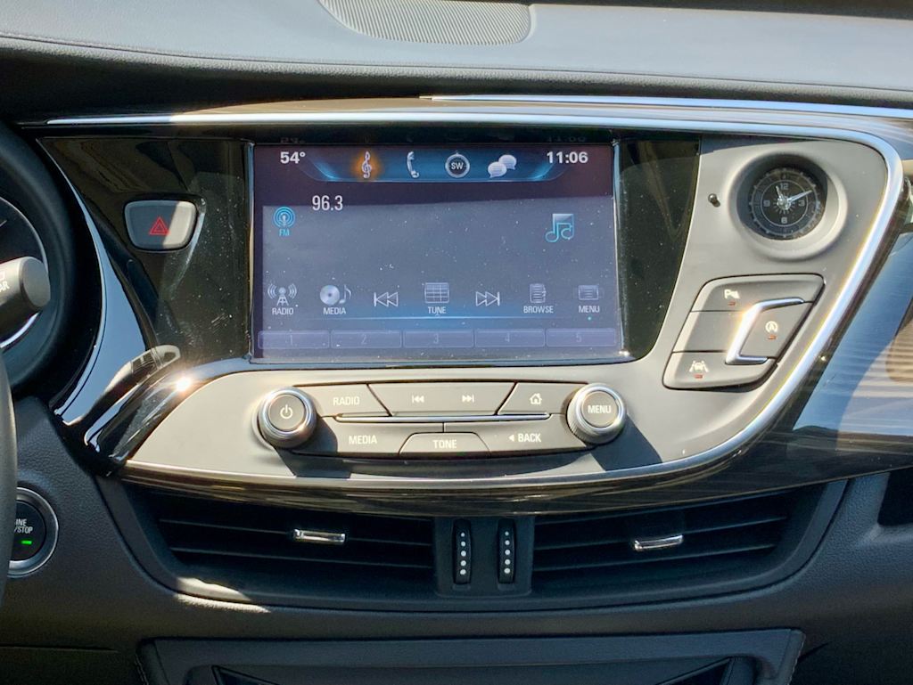 2020 Buick Envision Premium I 40