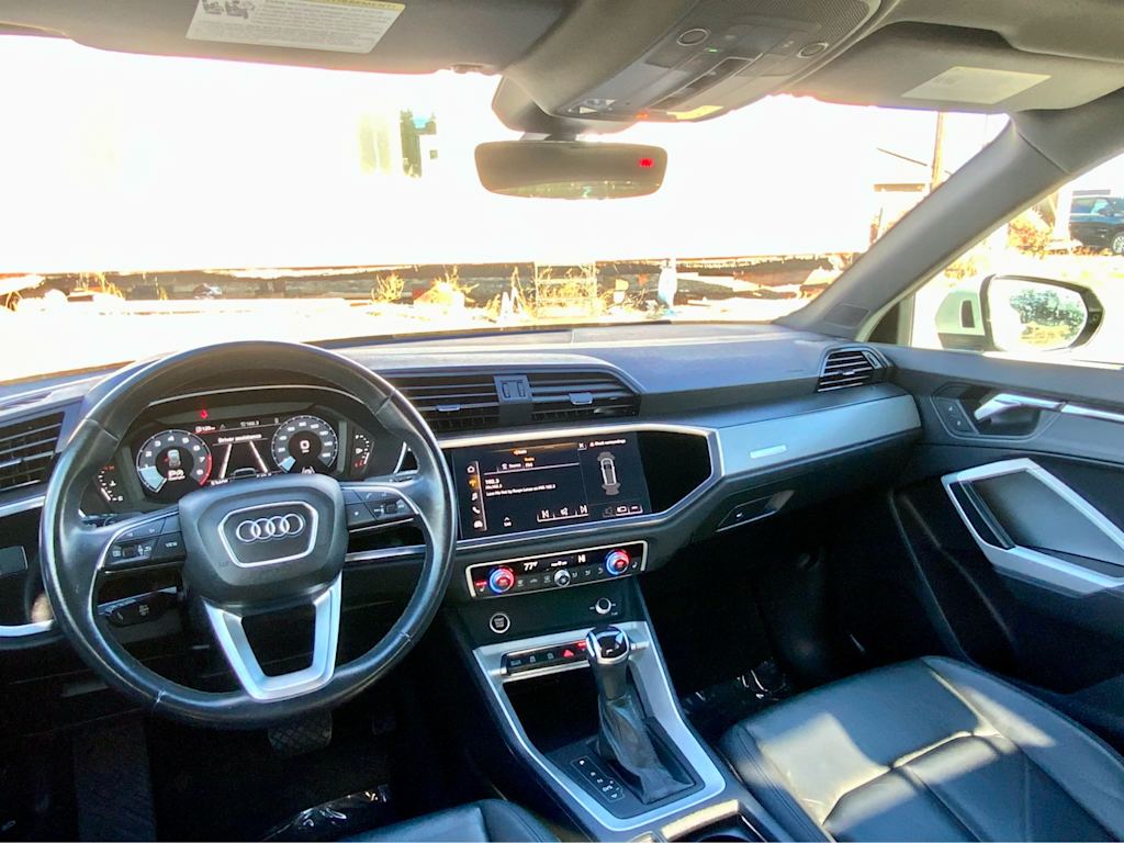 Thumbnail: 2023 Audi Q3 - 14