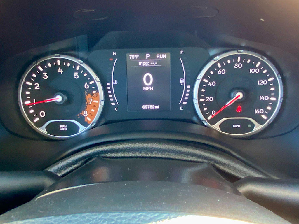 Thumbnail: 2018 Jeep Renegade - 17