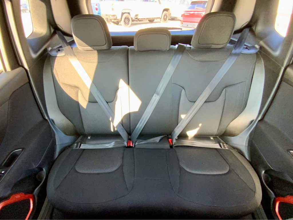 Thumbnail: 2018 Jeep Renegade - 34