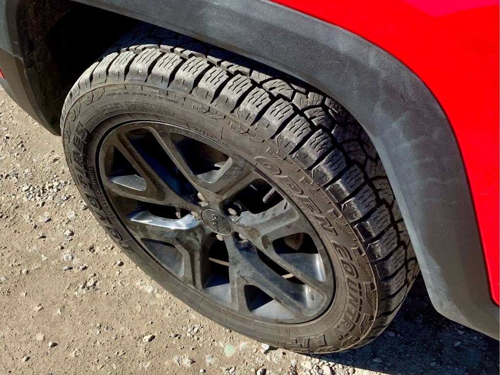 Thumbnail: 2019 Jeep Renegade - 28