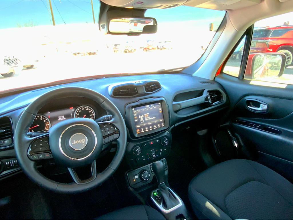 Thumbnail: 2019 Jeep Renegade - 14