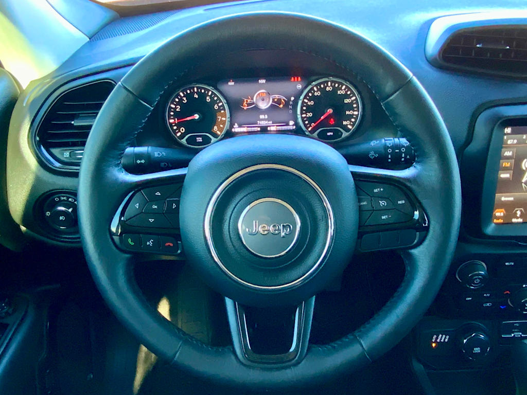 Thumbnail: 2019 Jeep Renegade - 39