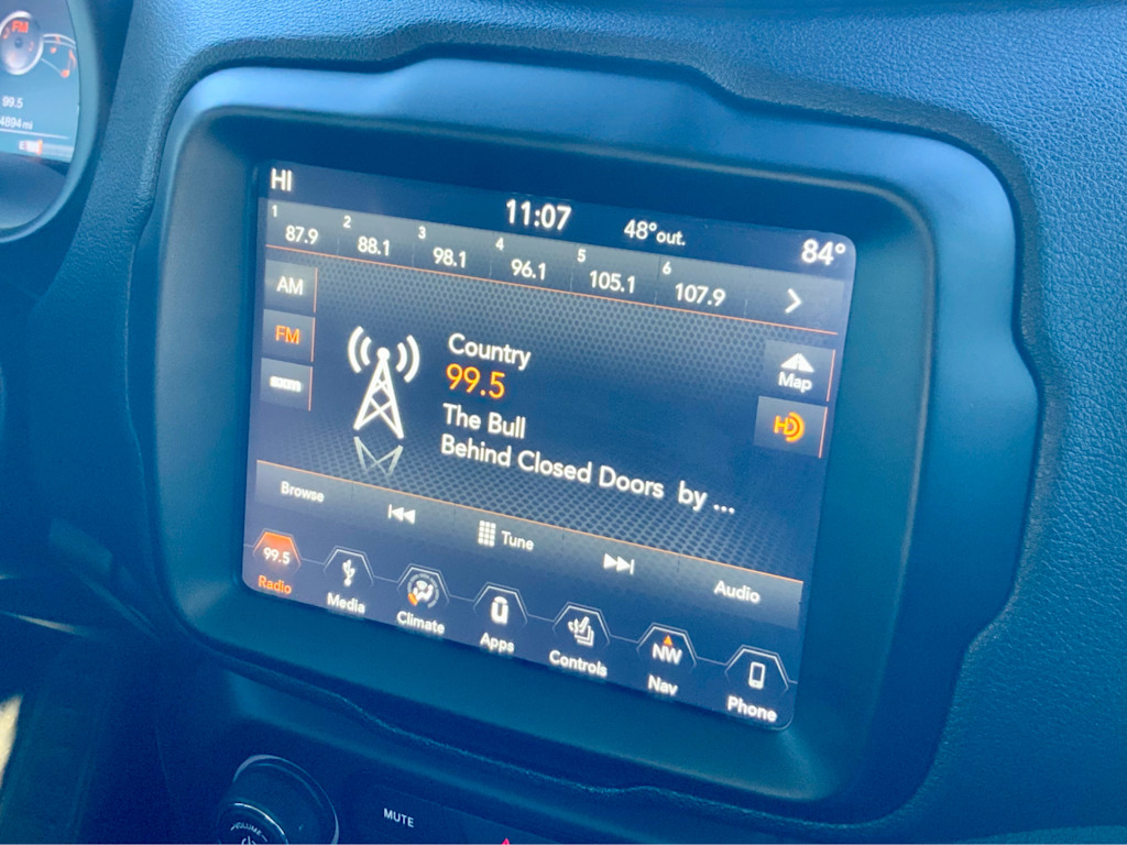 Thumbnail: 2019 Jeep Renegade - 42