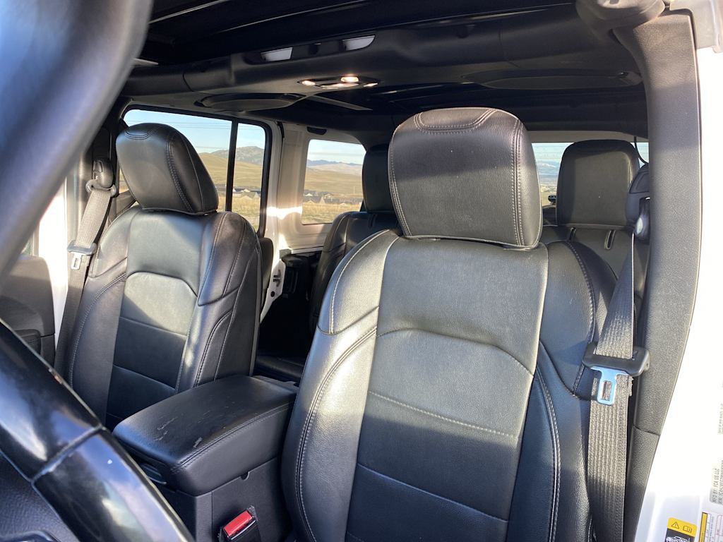 Thumbnail: 2021 Jeep Wrangler - 25