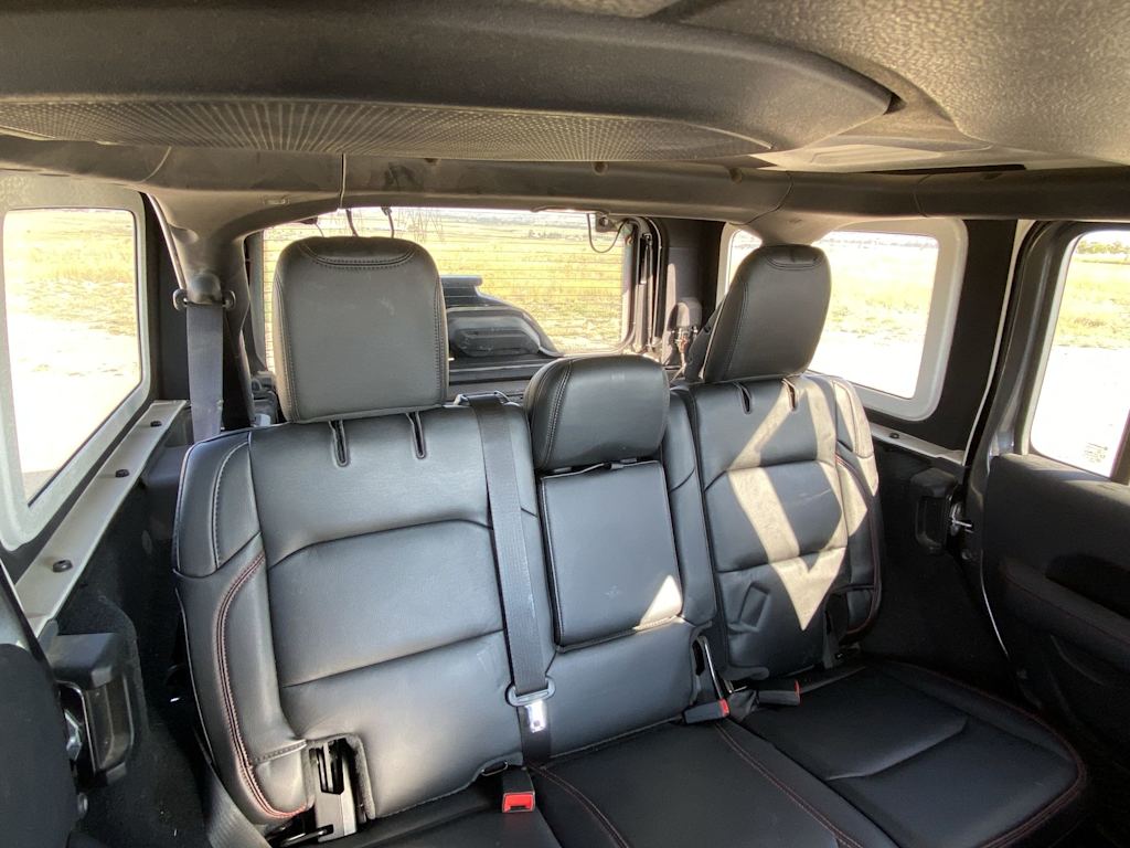 Thumbnail: 2019 Jeep Wrangler - 9