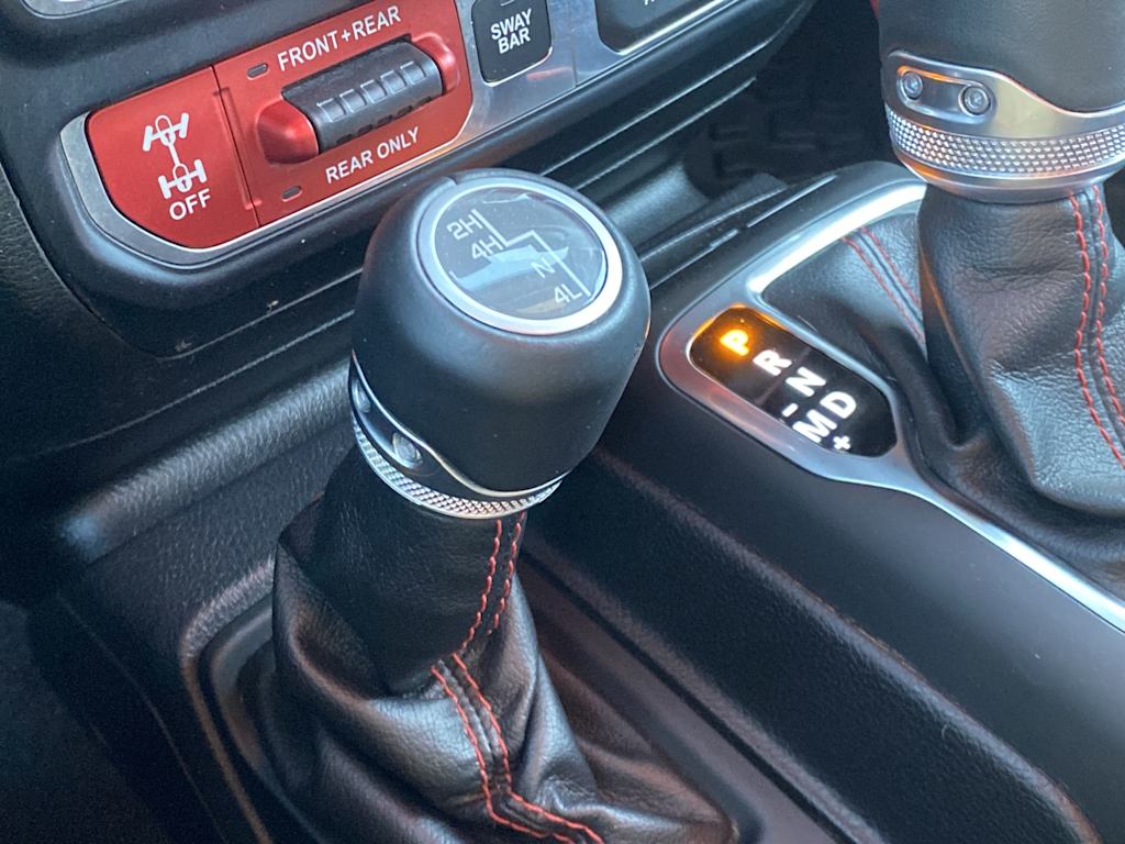 Thumbnail: 2019 Jeep Wrangler - 29
