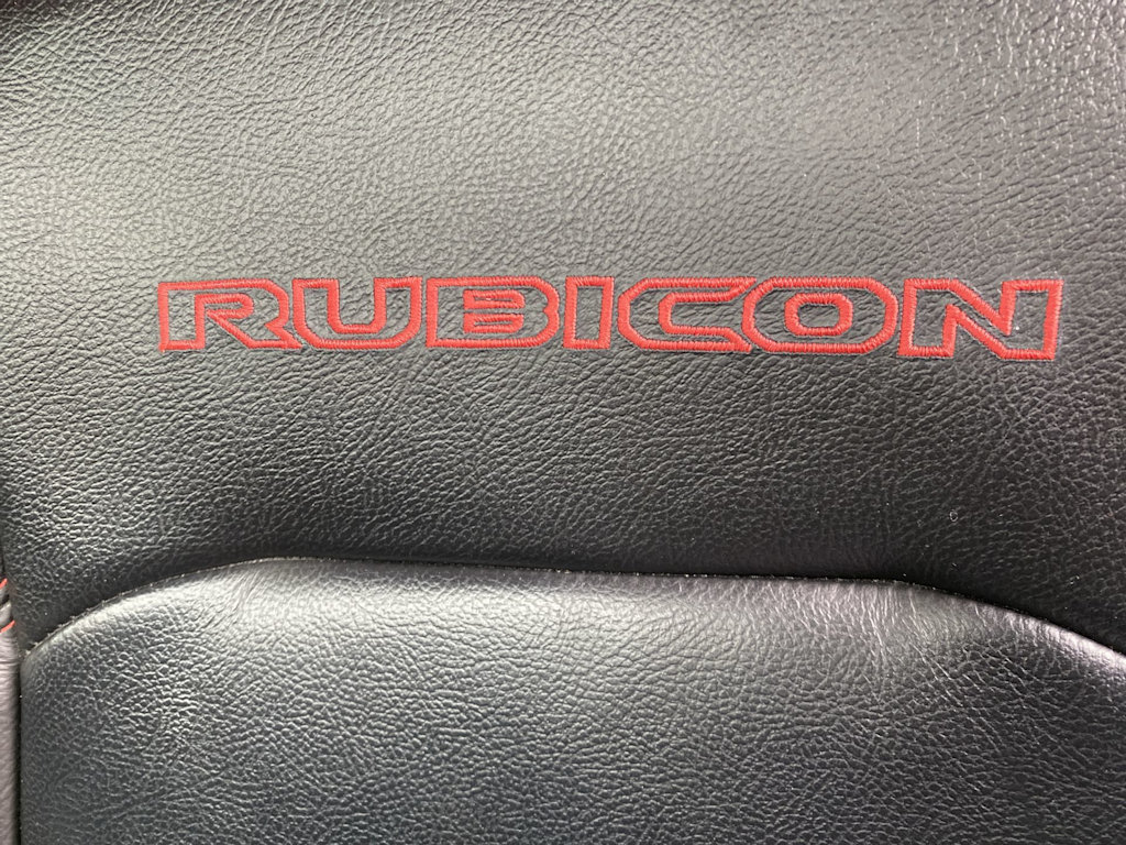 Thumbnail: 2019 Jeep Wrangler - 15