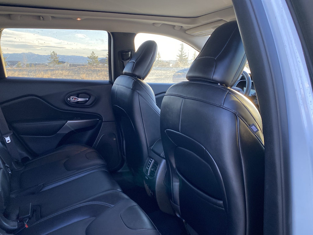 Thumbnail: 2022 Jeep Cherokee - 10