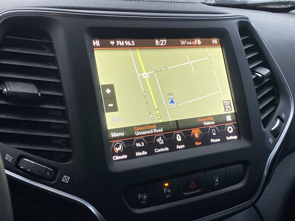 Thumbnail: 2023 Jeep Cherokee - 9