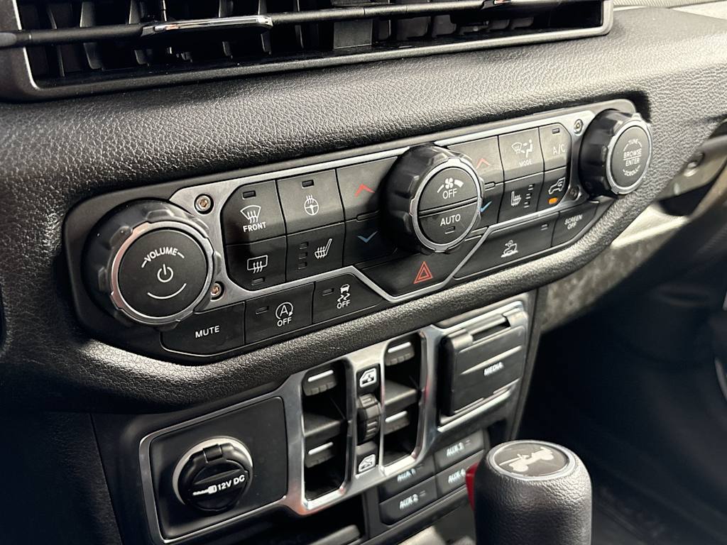Thumbnail: 2026 Jeep Wrangler - 28