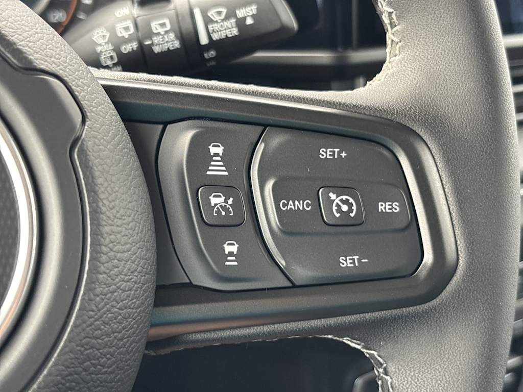 Thumbnail: 2026 Jeep Wrangler - 34