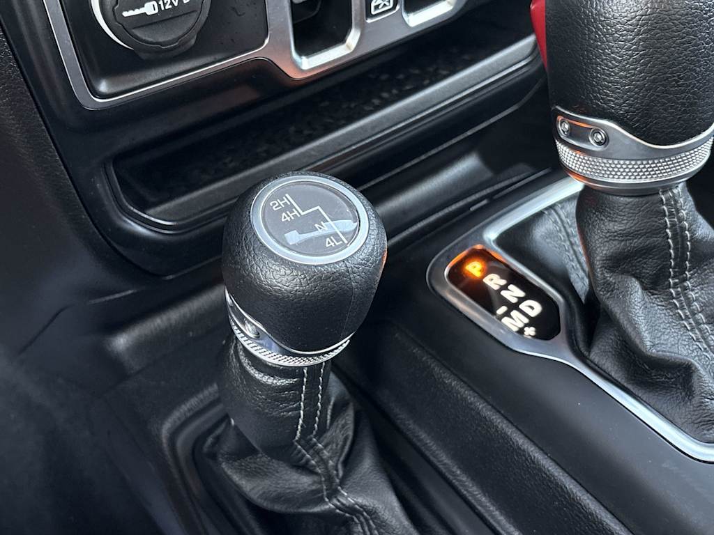 Thumbnail: 2024 Jeep Wrangler - 13