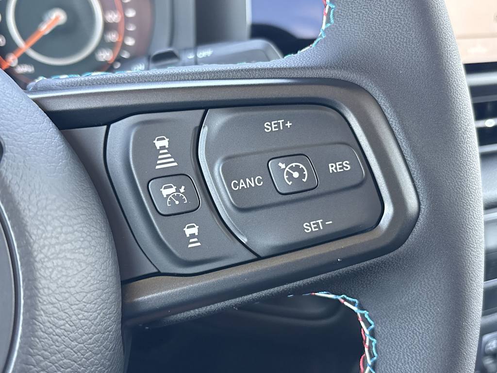 Thumbnail: 2026 Jeep Wrangler - 35