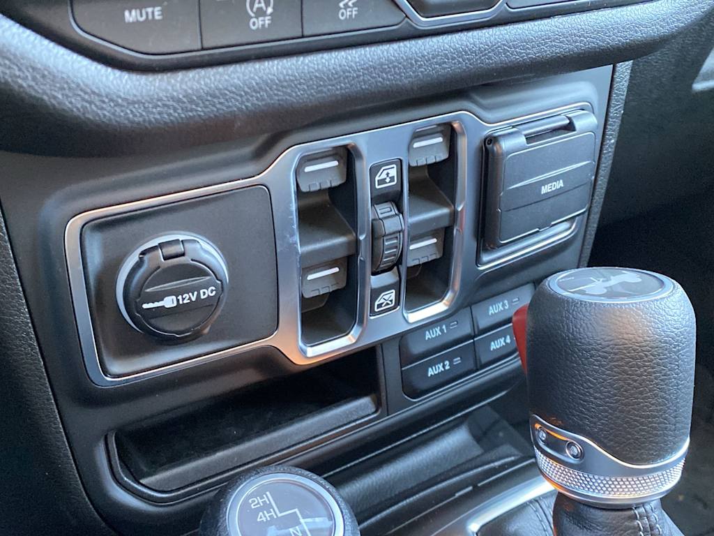 Thumbnail: 2026 Jeep Wrangler - 25