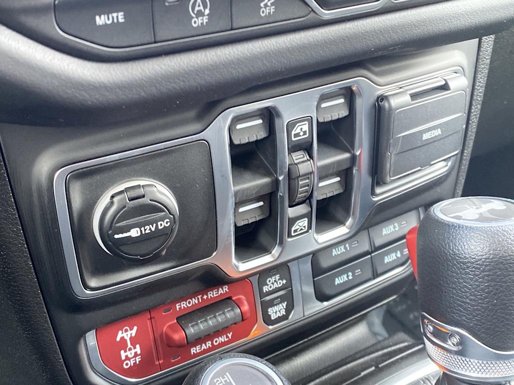 Thumbnail: 2026 Jeep Wrangler - 13