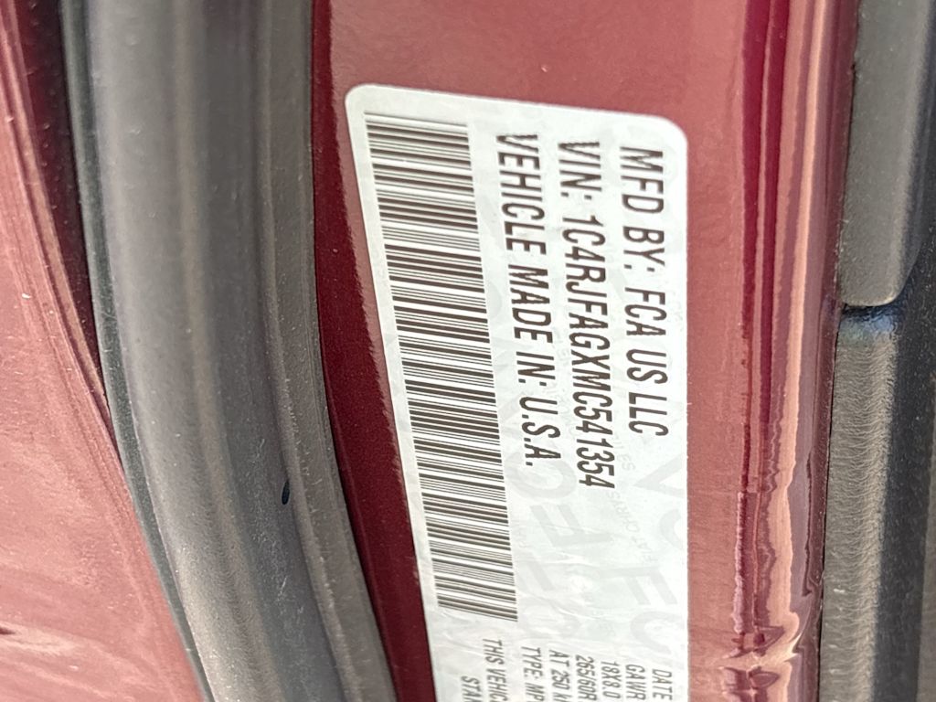 Thumbnail: 2021 Jeep Grand Cherokee - 11
