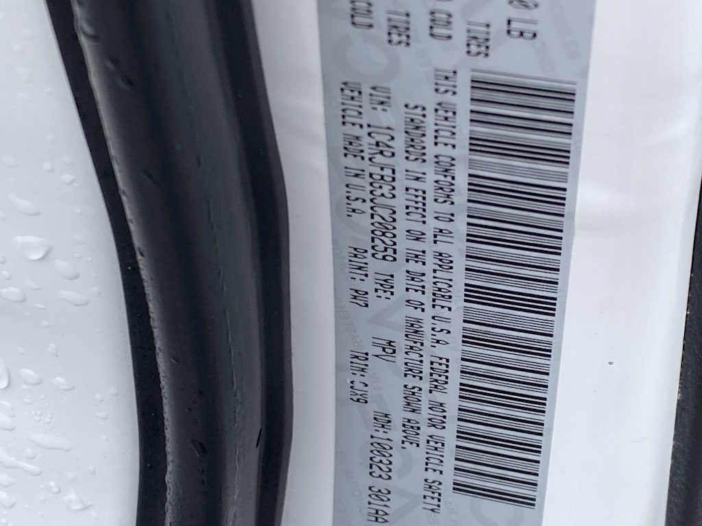 Thumbnail: 2018 Jeep Grand Cherokee - 11