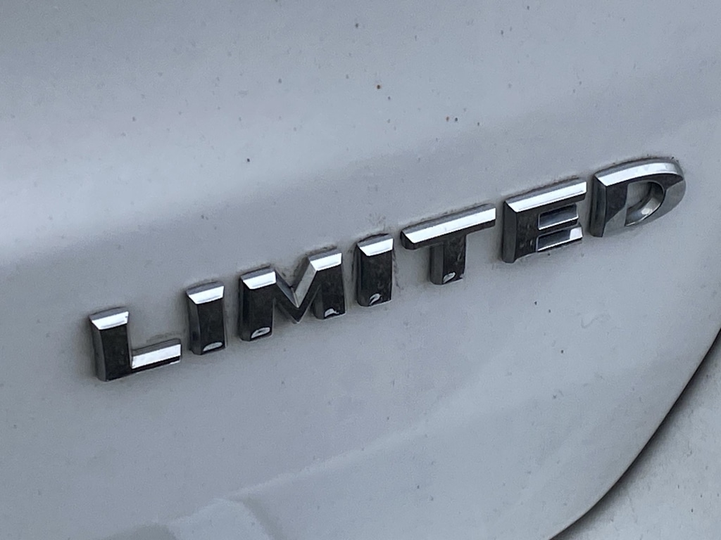 Thumbnail: 2018 Jeep Grand Cherokee - 21