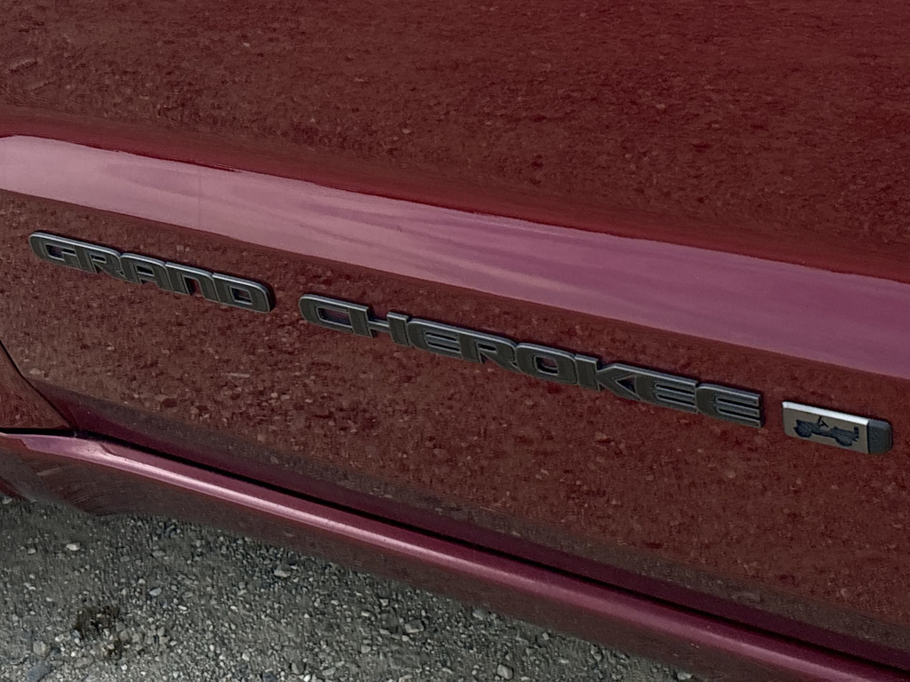 Thumbnail: 2021 Jeep Grand Cherokee - 7