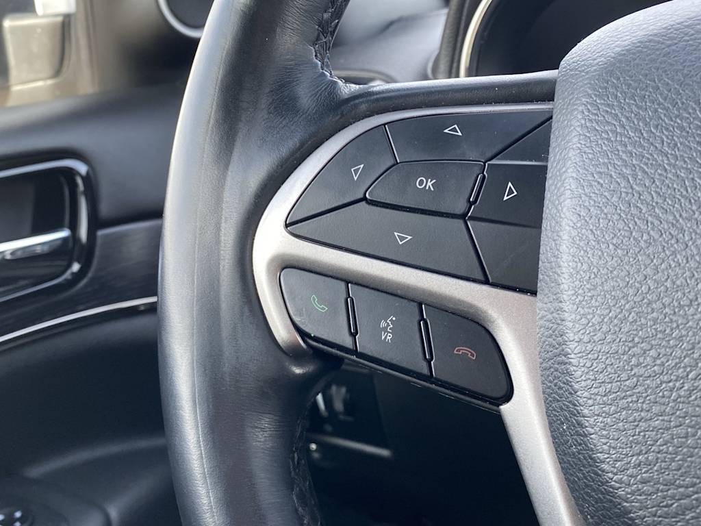 Thumbnail: 2020 Jeep Grand Cherokee - 26