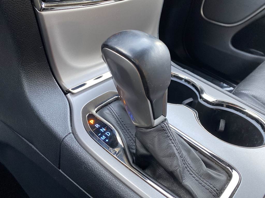 Thumbnail: 2020 Jeep Grand Cherokee - 9