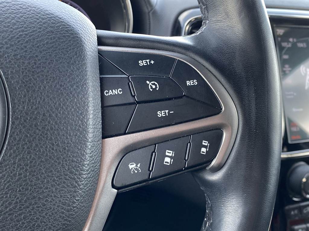 Thumbnail: 2020 Jeep Grand Cherokee - 25