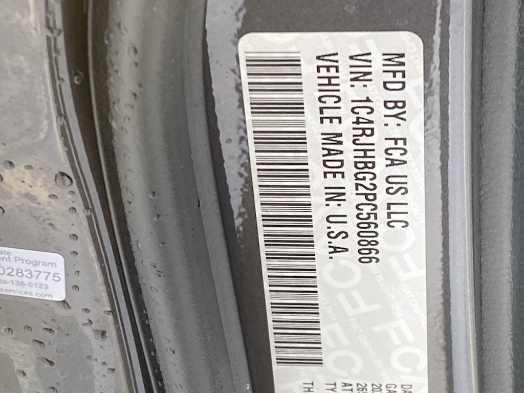 Thumbnail: 2023 Jeep Grand Cherokee - 10