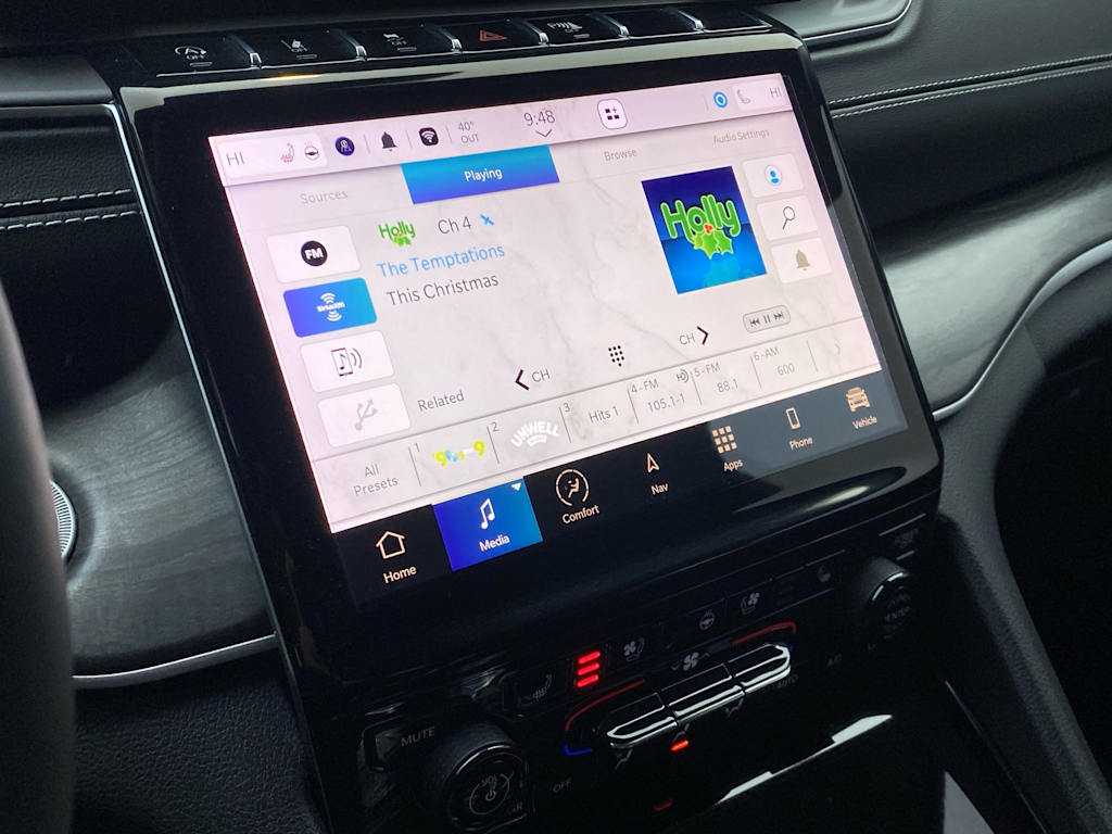 Thumbnail: 2023 Jeep Grand Cherokee - 31