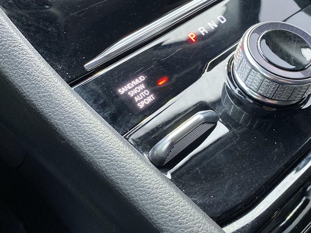 Thumbnail: 2023 Jeep Grand Cherokee - 29