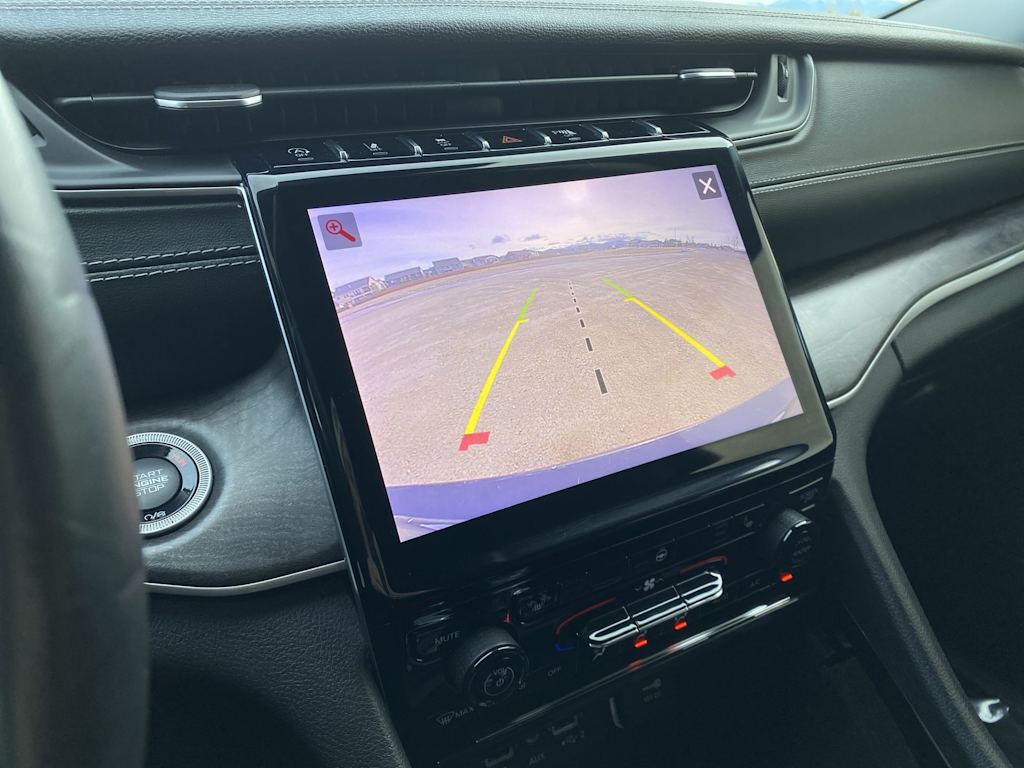 Thumbnail: 2021 Jeep Grand Cherokee L - 28