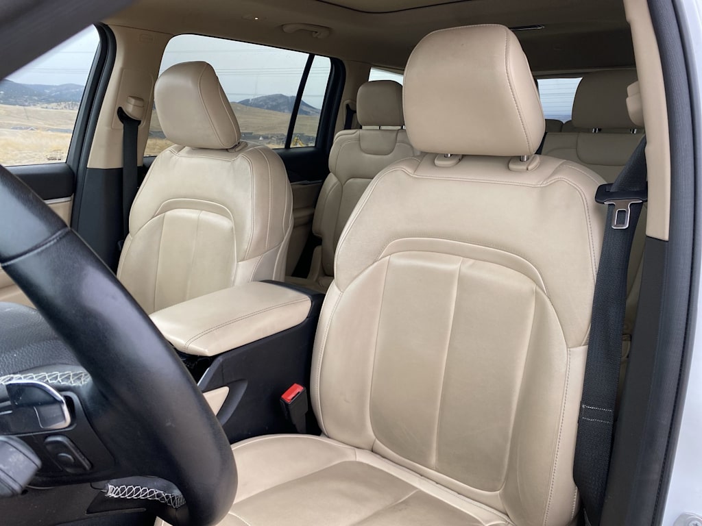 Thumbnail: 2022 Jeep Grand Cherokee L - 24