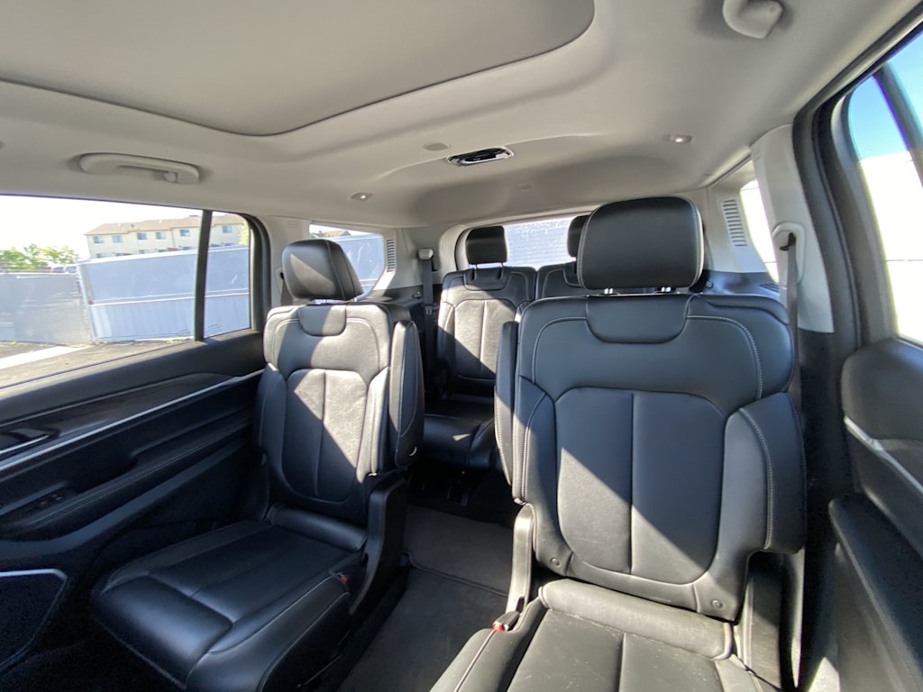 Thumbnail: 2021 Jeep Grand Cherokee L - 19
