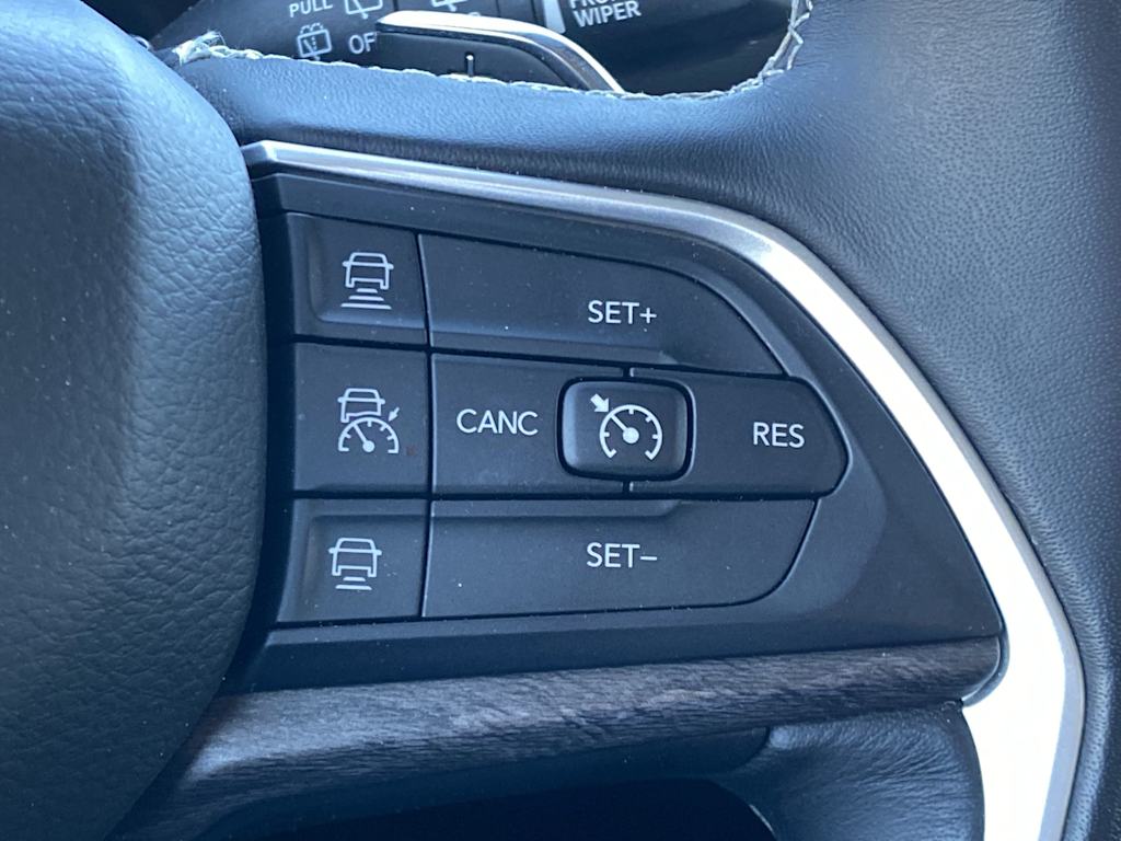 Thumbnail: 2021 Jeep Grand Cherokee L - 23