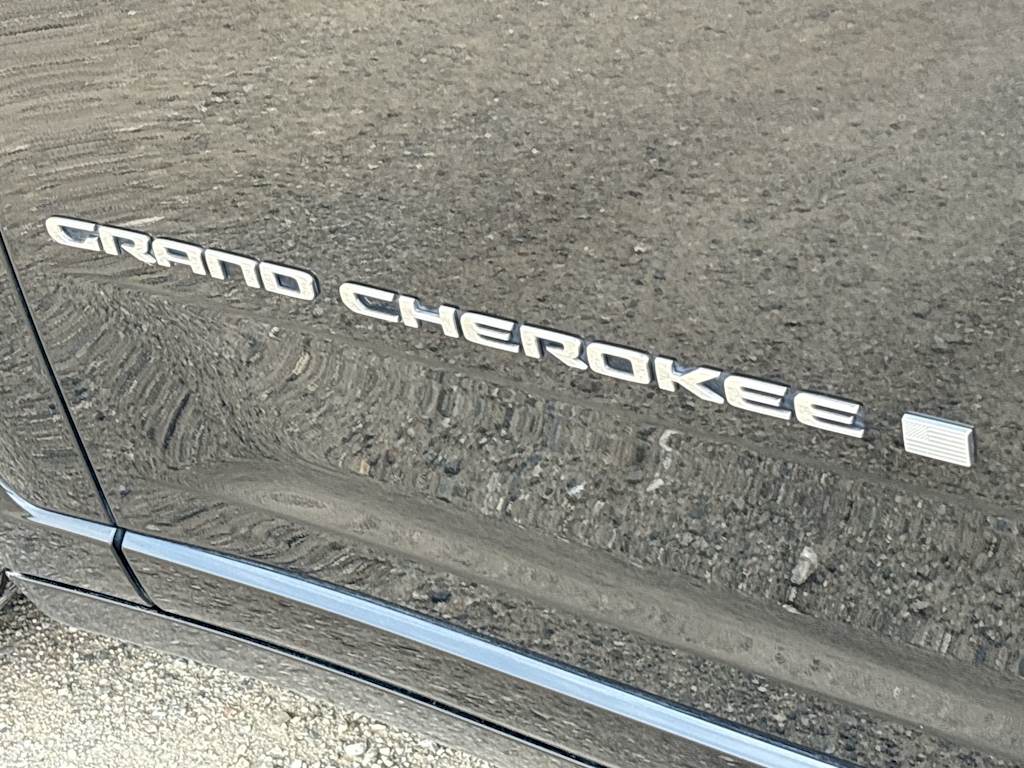 Thumbnail: 2022 Jeep Grand Cherokee L - 7