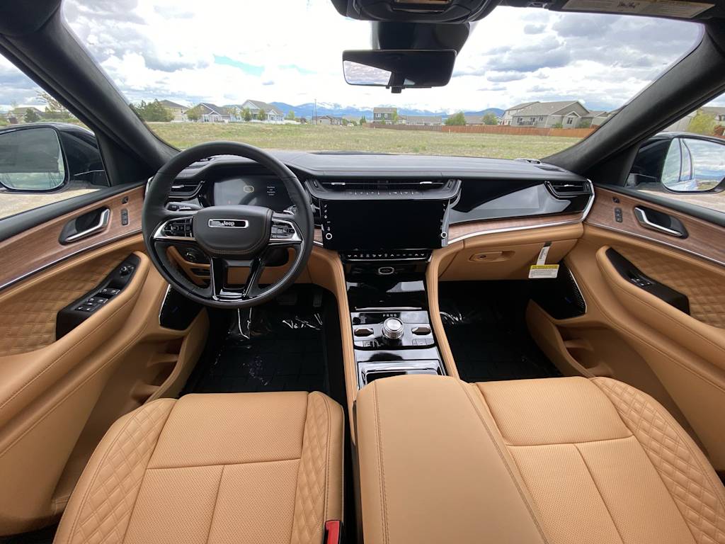 Thumbnail: 2026 Jeep Grand Cherokee L - 2