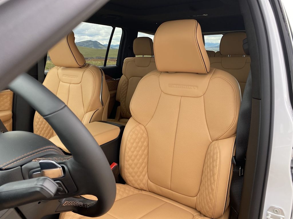 Thumbnail: 2026 Jeep Grand Cherokee L - 27