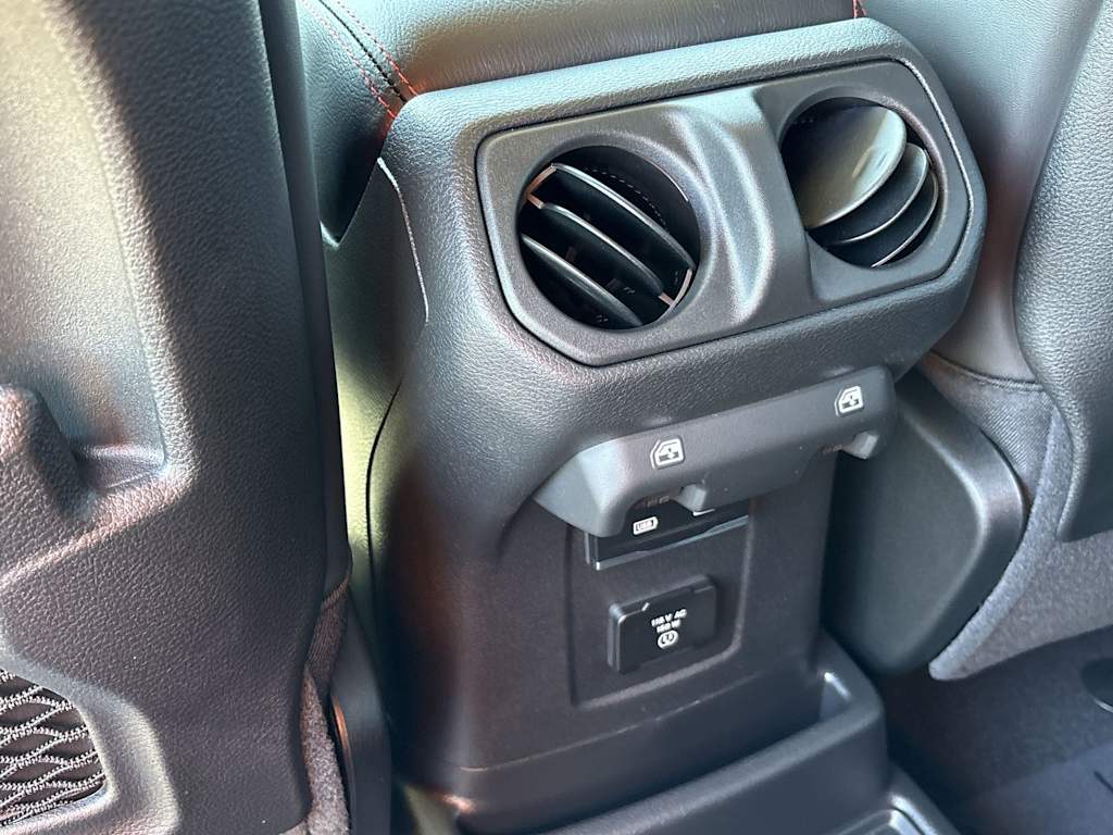 Thumbnail: 2026 Jeep Wrangler - 37