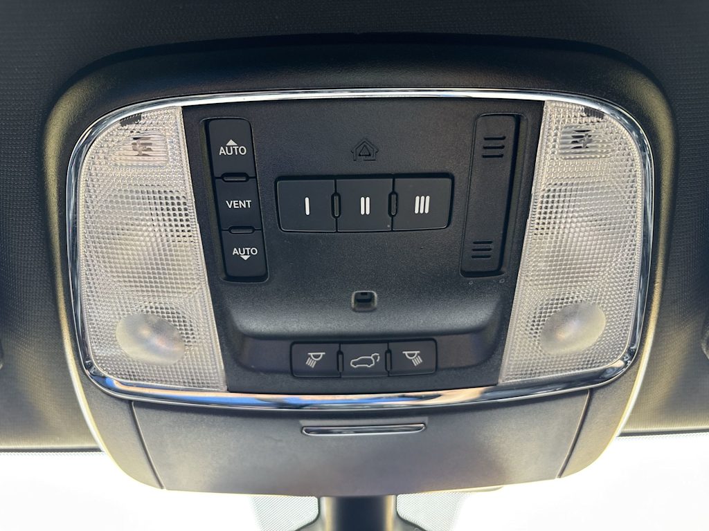 Thumbnail: 2020 Dodge Durango - 31