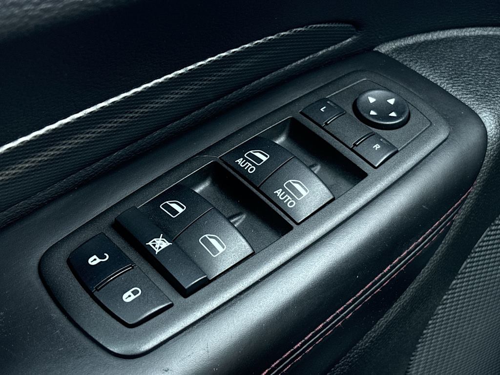 Thumbnail: 2021 Dodge Durango - 25